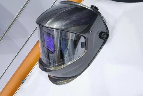 Automatisch verduisterende lashelm met lastocht en lichtgewicht halfrond 4C-lens
