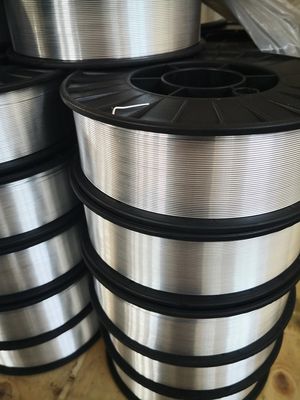 Standaard vloeistofgehalte E71T-GS Gasloze lasdraad Carbon Steel MIG draad voor aangepaste