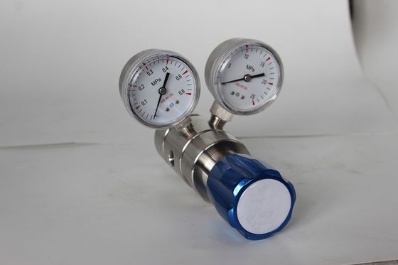 Laboratoriumregulator met twee fasen voor stikstof-helium-argon-speciaalgas-laboratoriummeter