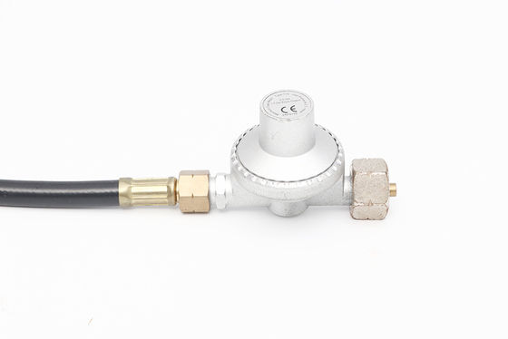 Industrieel rubbergaspropaan lassen slang met koperen adapter en industriële regulator