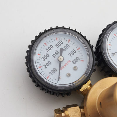 Op maat gemaakte ondersteuning ODM Messing gasreducer met 800 PSI leveringsdruk en dubbele gauges